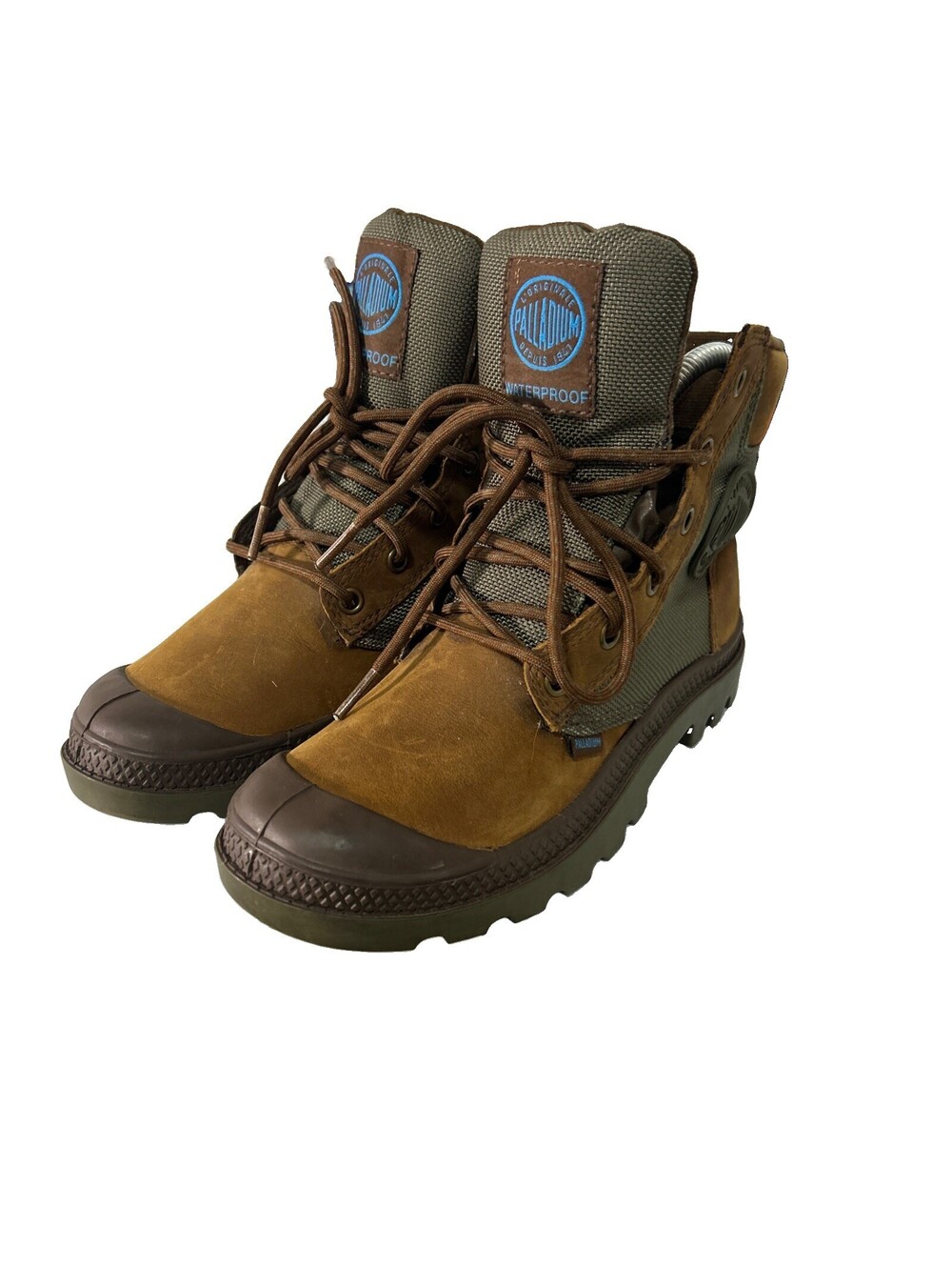 PAMPA SPORT CUFF WPN MEN PALLADIUM New In Box Size 5